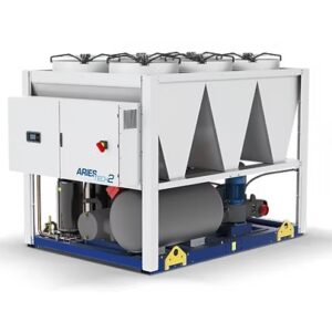 Air cooled chillers Nominal cooling capacity 164 ÷ 945 kW. The ARIES TECH 2 chillers with R410A refrigerant are the optimum solution for medium and large hydronic air conditioning systems (such as hospitals, offices, shopping malls, etc.), providing significant energy savings in all operating circumstances. The design concept is strongly aimed toward lowering running costs and protecting the environment. This range's major features are scroll compressors for improved seasonal energy efficiency, high efficiency shell and tube exchangers for better energy savings, and total heat recovery for long-term usage of absorbed electricity. The large selection of accessories and versions provides solutions to the most diverse installation needs while also enabling system installation, start-up, and management.